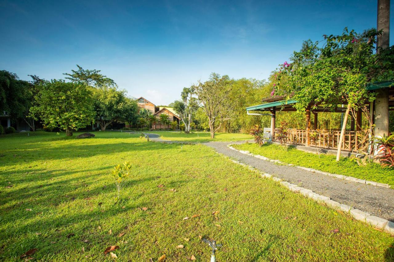 Cat Tien Jungle Lodge Екстер'єр фото